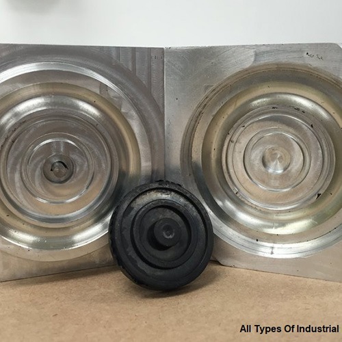 Design & Machining Of Mould Works1